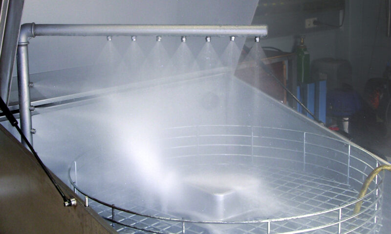 Fully Automatic Spray Cleaning